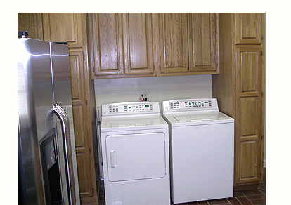 [ Oak Grove Kitchen ]